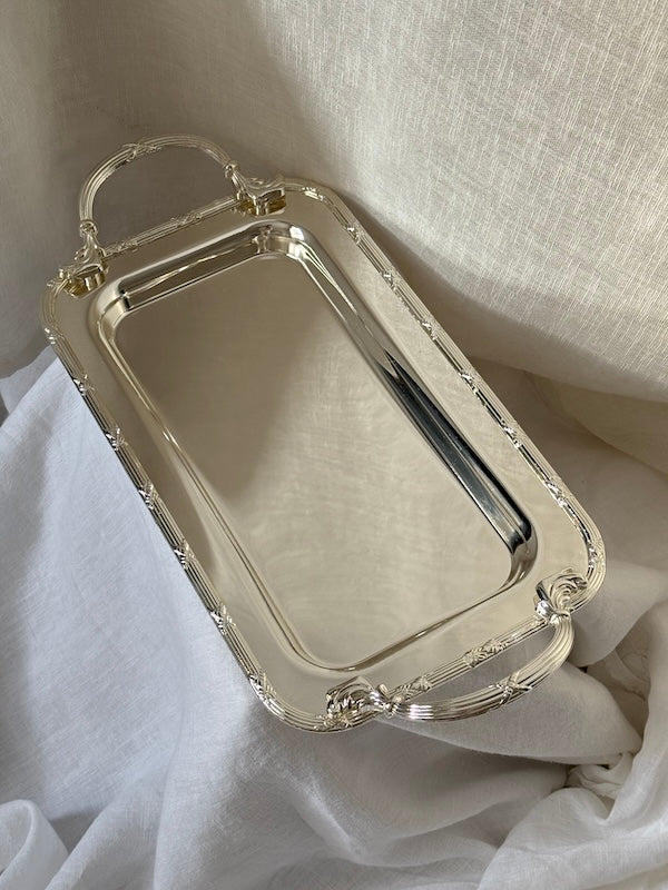 Medium Rectangular Château Silver-Plated Tray with Handles