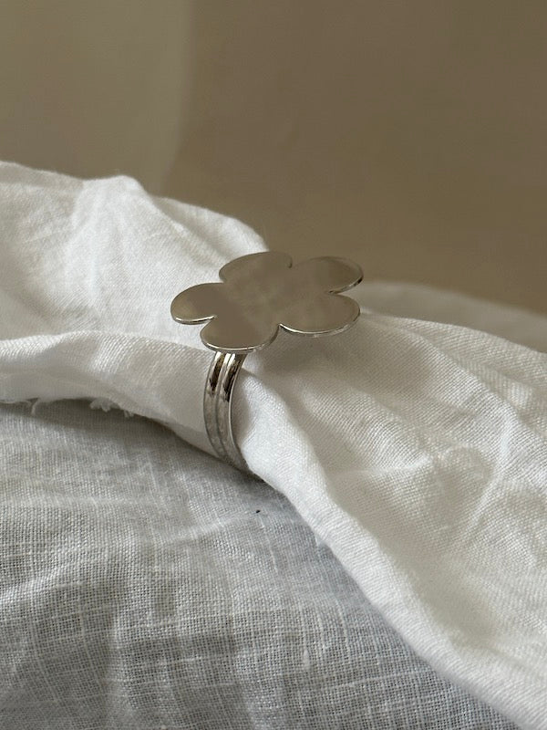 Fleur Set of 6 Nickel-Plated Napkin Rings