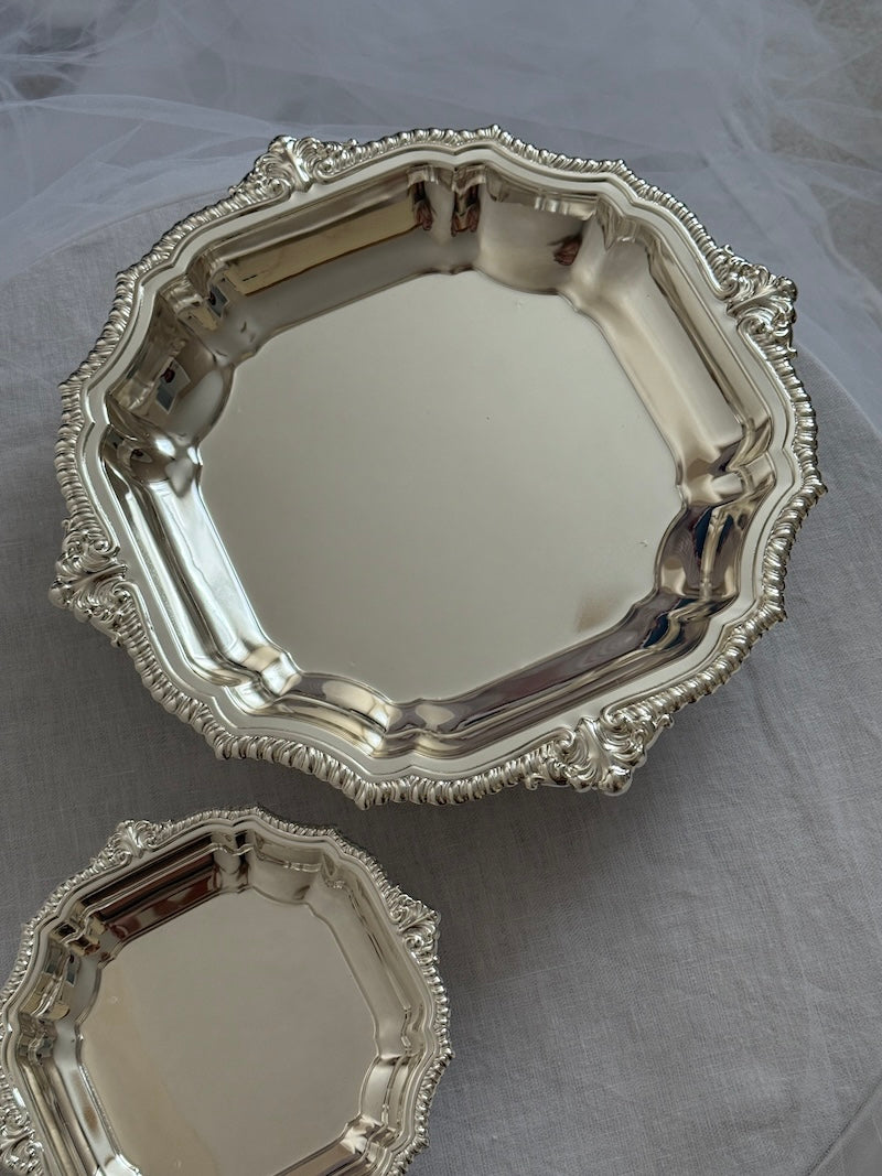 Colmar Large Round Serving Bowl – Silver Plated