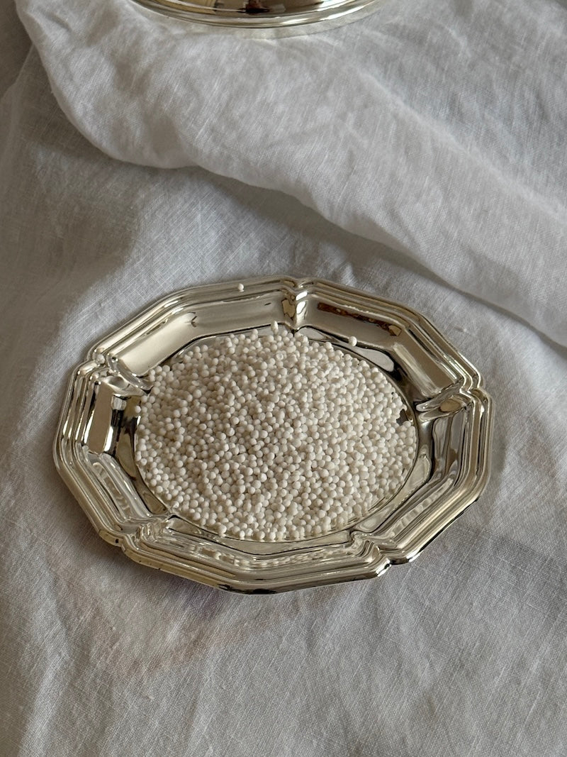 Alès Silver-Plated Serving Dish with Delicate Embellishment