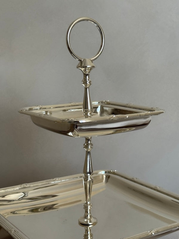 Château Two-Tier Square Silver-Plated Stand
