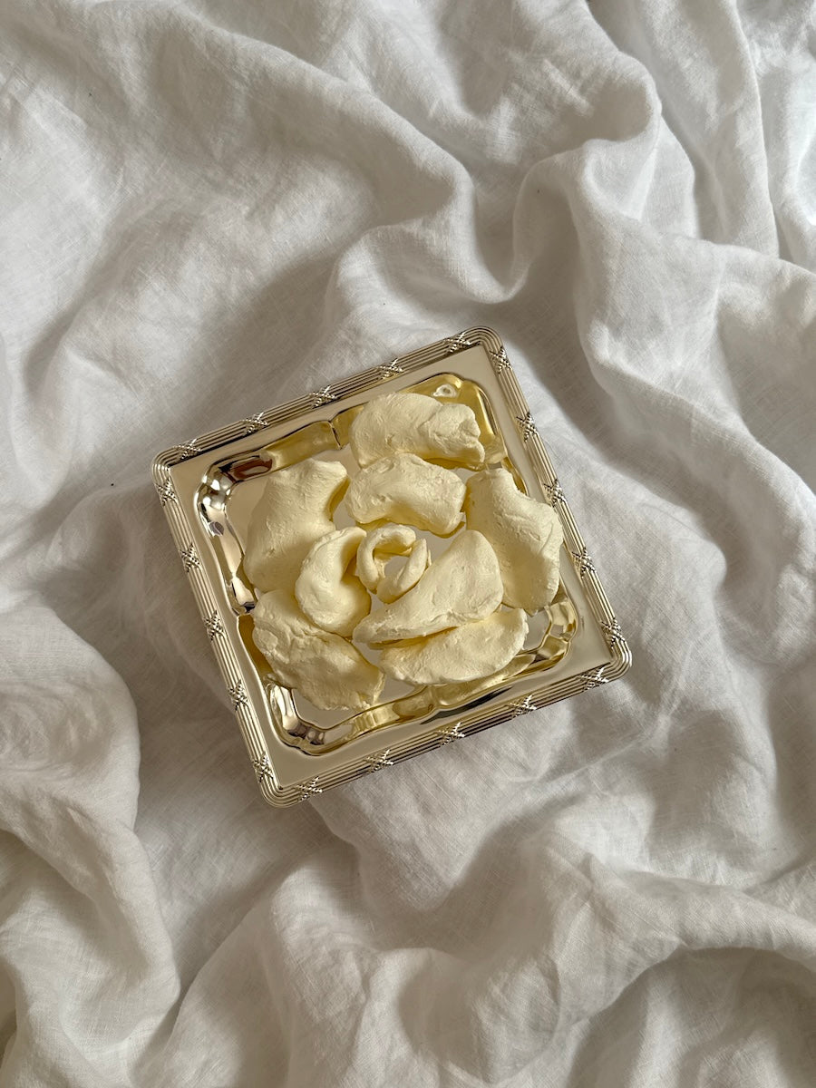 Château Small Square Silver-Plated Tray with Delicate Embellishments