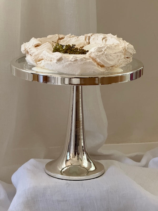 Calabria Large Round Cake Stand with Glass Dome and Nickel-Plated Base
