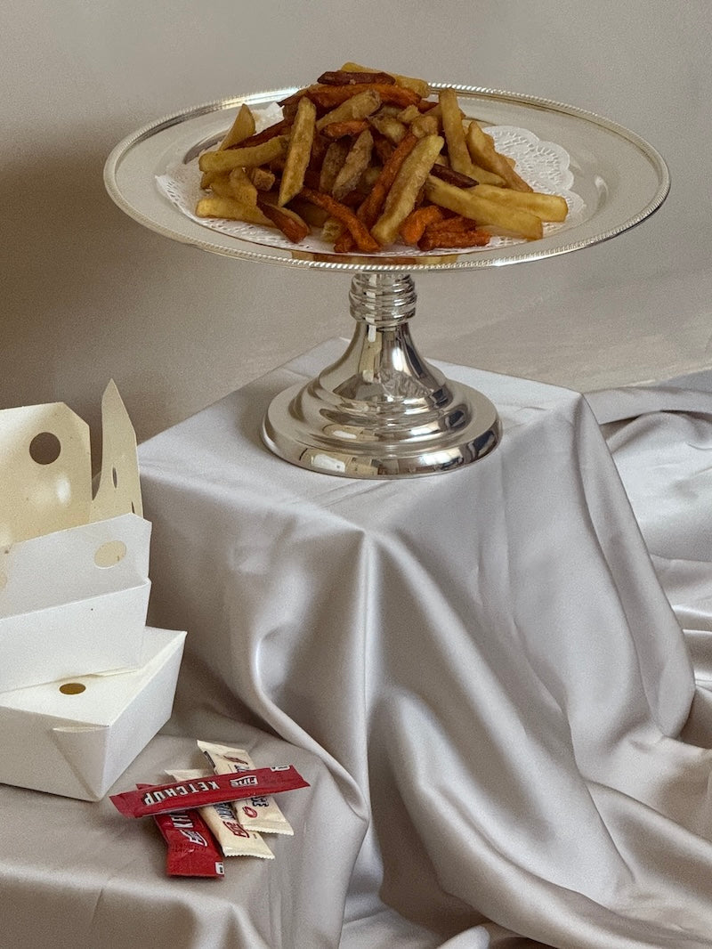 Round Umbria Silver-Plated Stand Tray
